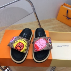 Louis Vuitton Slippers